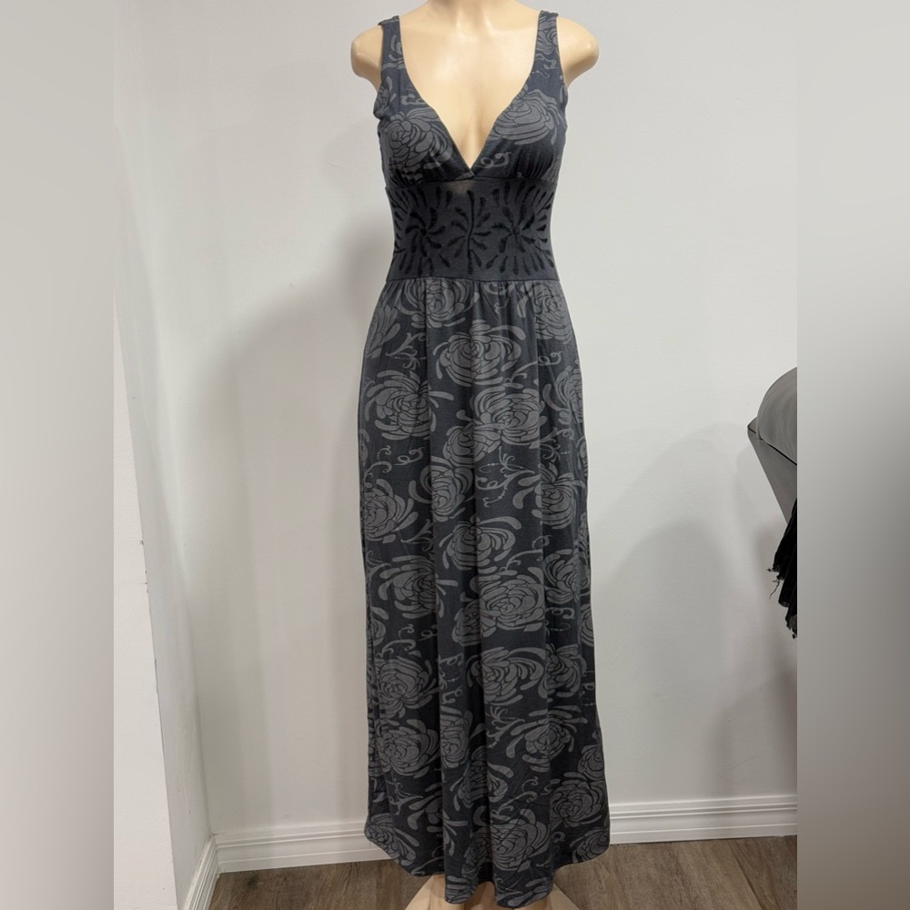 Violet Elegant Gray Floral Maxi Dress Size Small